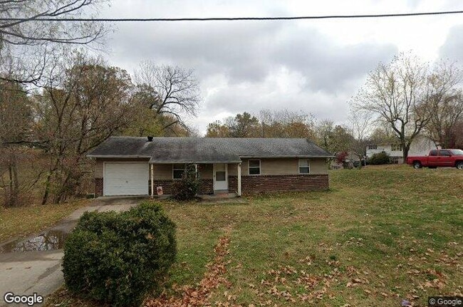 Building Photo - 1726 N Main St Rental