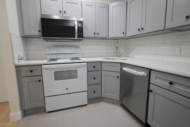 Photo - 500 Washington St Unidad RL