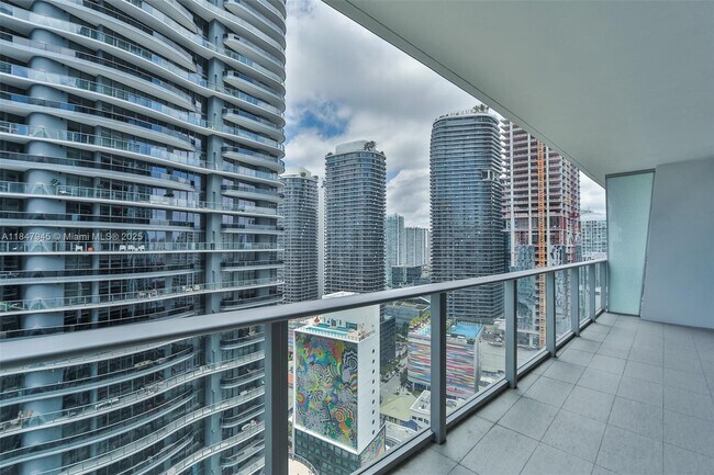Building Photo - 1010 Brickell Ave Unit 3107 Rental
