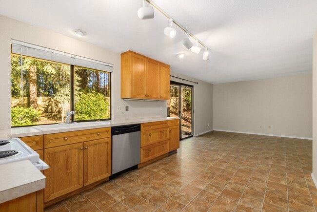 Photo - Charming 3 Bedroom Rambler in Education Hill