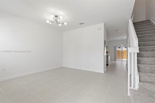 Photo - 2656 SE 28th St