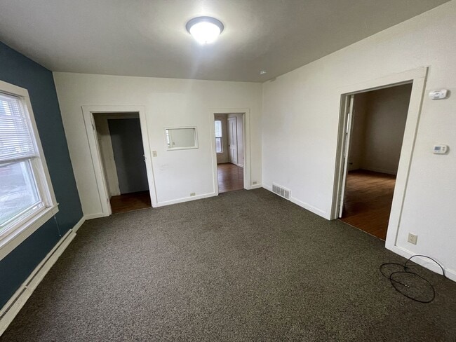 Photo - 600 W Lincoln Ave Unit Lincoln, 600