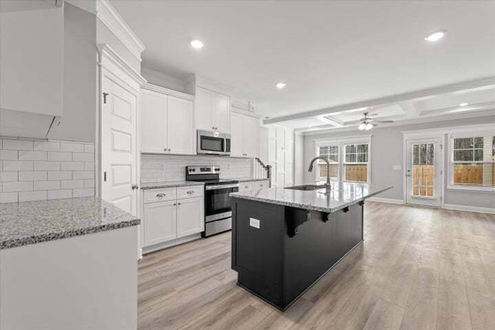 Photo - Ashley Smith