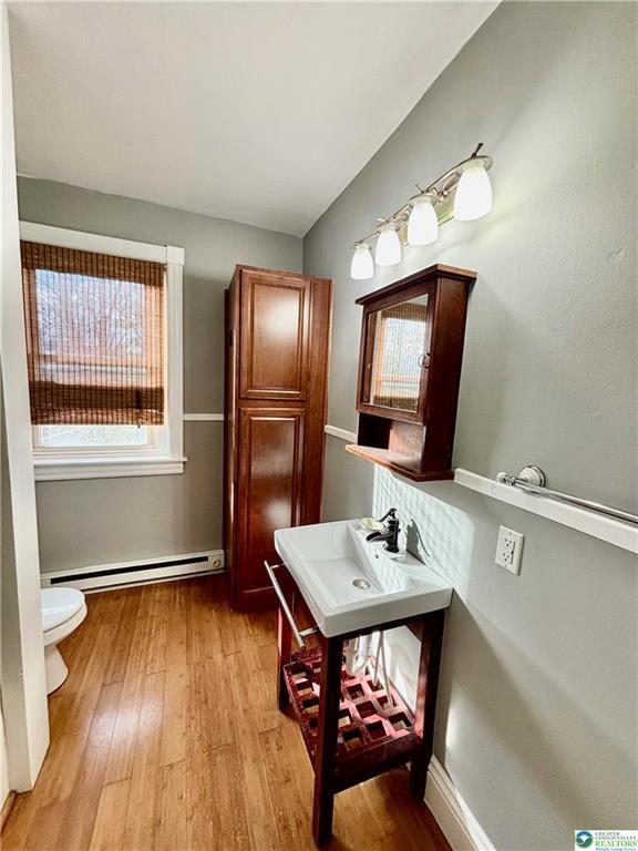 Photo - 77 W Laurel St