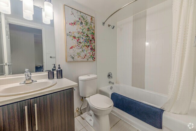 Photo - Silvercreek Parkway