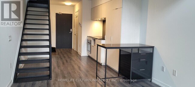 Photo - 77 Shuter St Unité 523