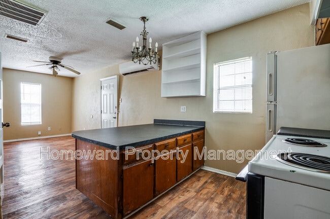 Photo - 316 Overlook Dr
