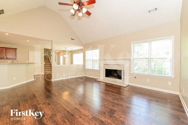 Photo - 207 Windpher Ridge