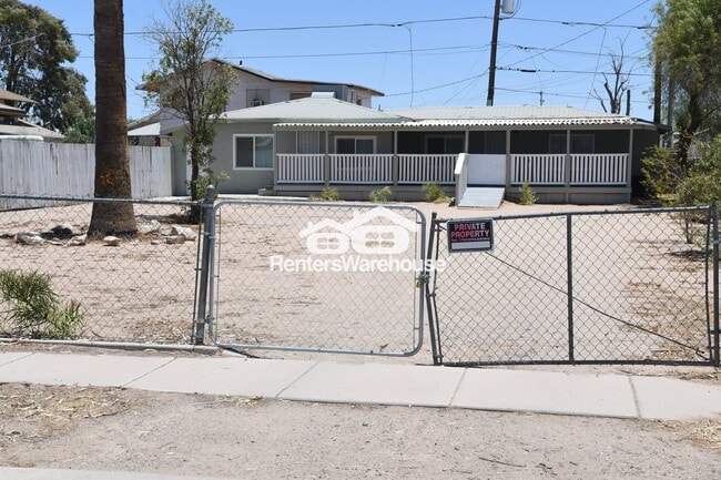 Building Photo - 210 N Casa Grande Ave
