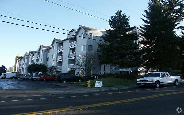 The Weatherly Apartments - The Weatherly Apartments