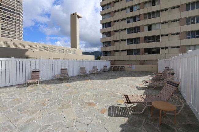 Photo - Regency Tower - Studio/1 Bath/1 Prkg - $1,500