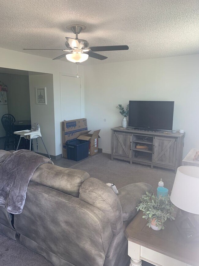 Photo - 2 Bed 1 Bath, Apartment in Provo Unit #1