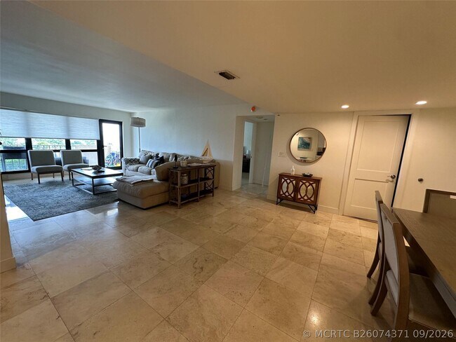 Photo - 4900 N Ocean Blvd Unit 605