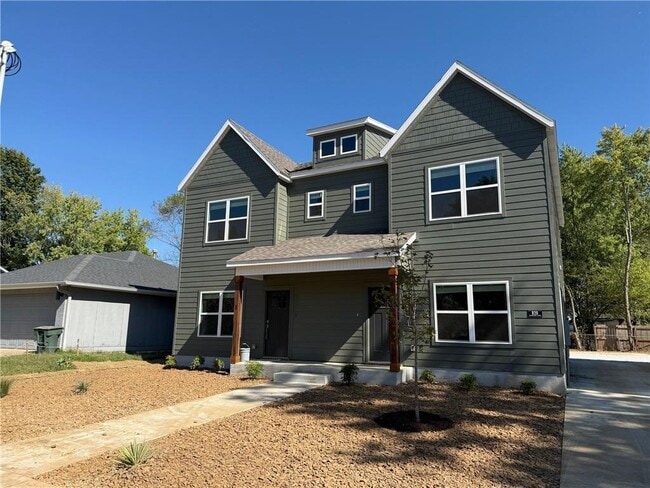 Photo - 820 Dockery Ln