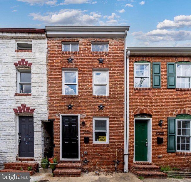 Photo - 2006 Spark Ct Townhome