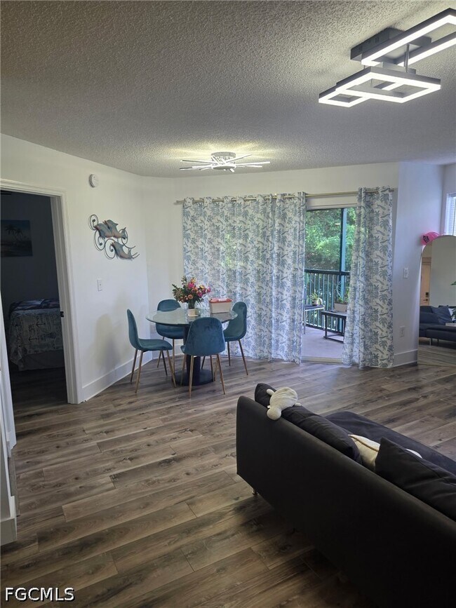 8870 Colonnades Ct W Unidad 337