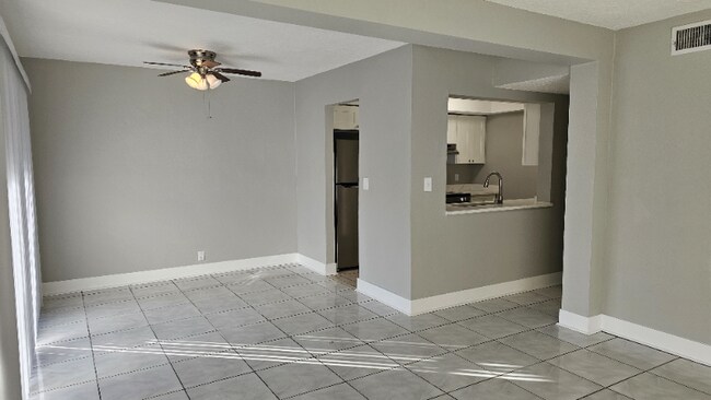 Photo - 705 James St Unidad 705 James Street