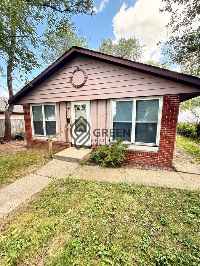 Photo - 530 N Cottage Ave