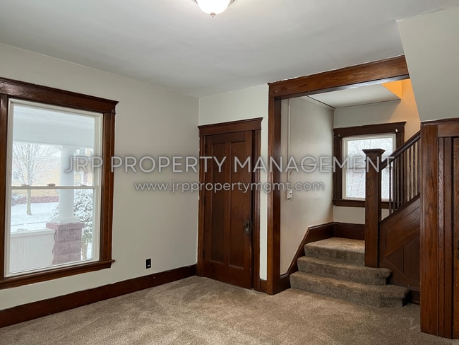 Photo - 114 Moore St