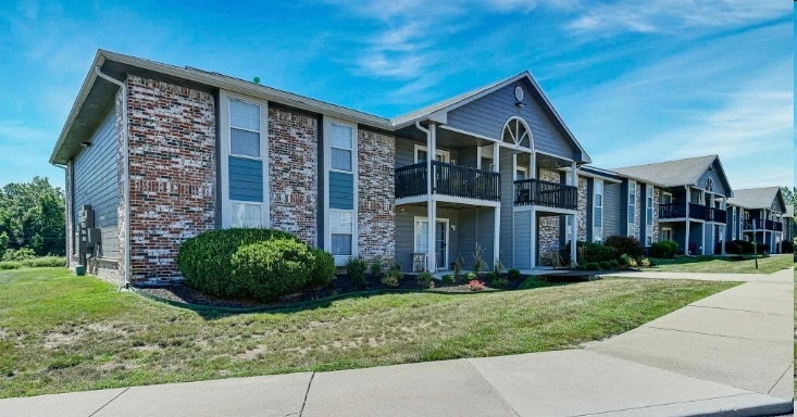 Fairway Hills Apartments - Fairway Hills Apartments