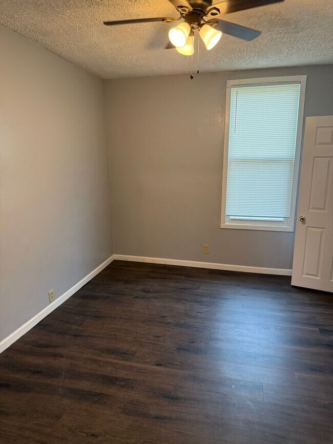 Photo - 215 Courtland Ave Unidad 215 Courtland- 1 st fl