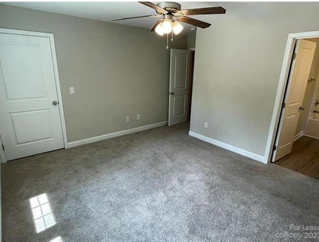 Photo - 562 Kirk St Unidad 562 Kirk Street