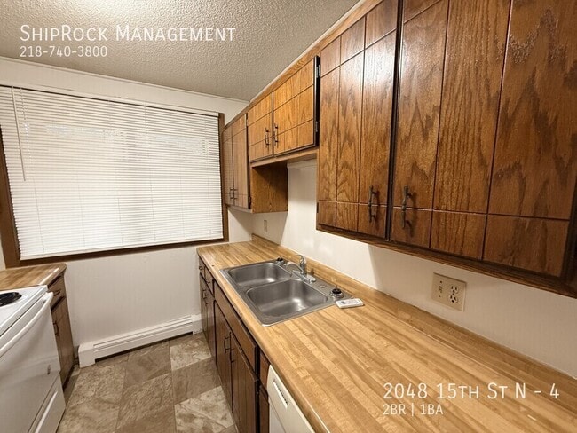 Photo - 2048 15th St N Unidad 4