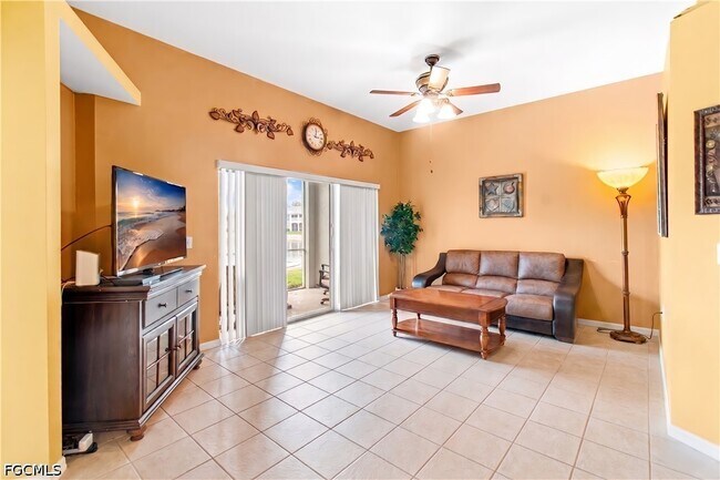 Photo - 12141 Summergate Cir Unit 102