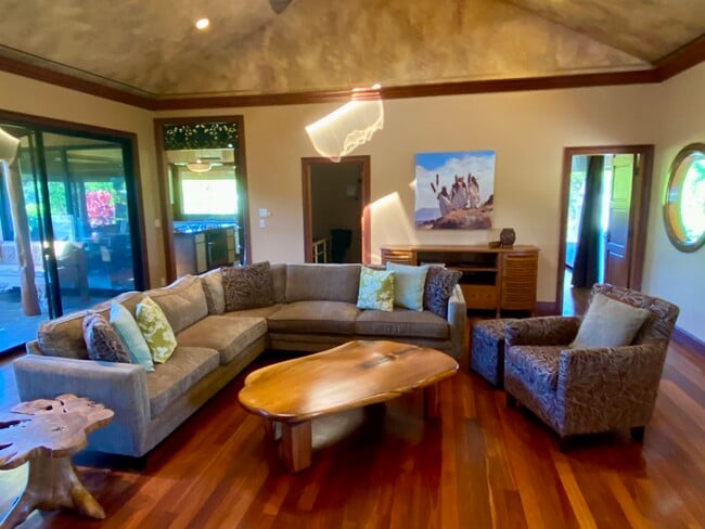 Photo - 630 E Kuiaha Rd