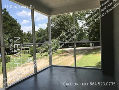 Photo - 11 Ridgeway Dr