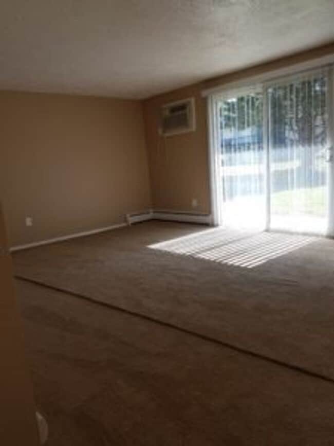 Photo - 1-Bedroom, 1-Bath Unit 458-F