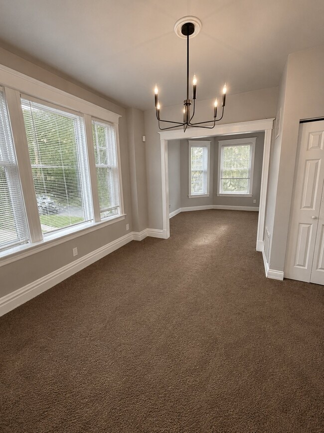 5735 S Marshfield Ave Unit 2