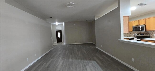 1810 Greystone Heights Dr