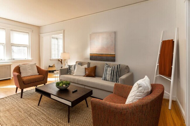 Building Photo - 2584 Madison Rd Unit ID1056073P Rental