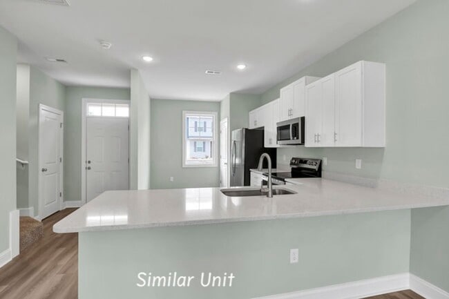 Photo - 303 Starfish Ln