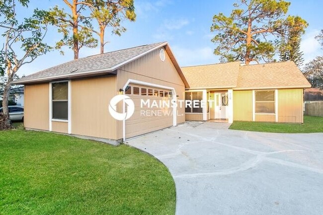 Building Photo - 3 Bedroom Pet-Friendly Home in SEBASTIAN, ...