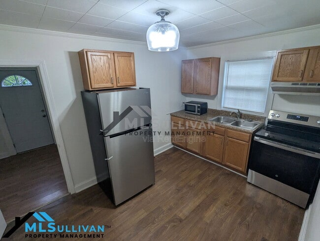 Photo - 609 N Elizabeth St Unidad 1