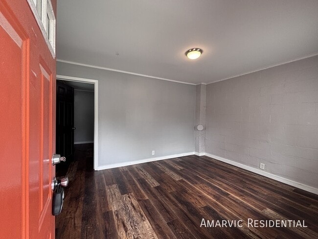 Photo - 642 Cleveland St