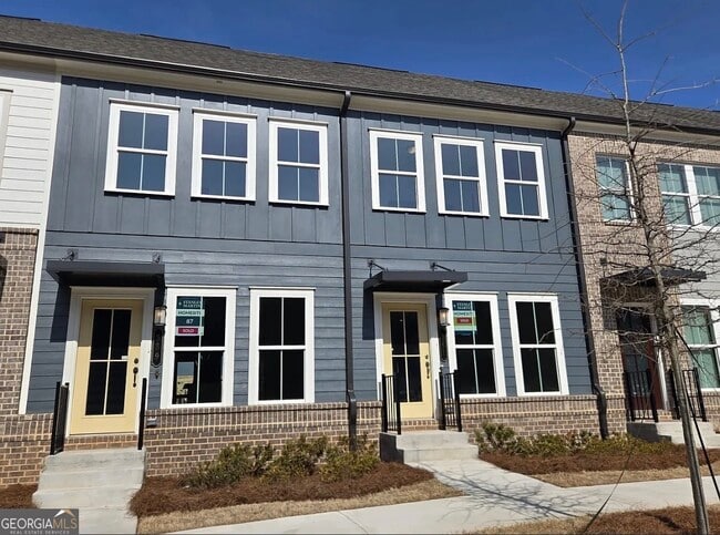 Building Photo - 341 Skylar Ct SE