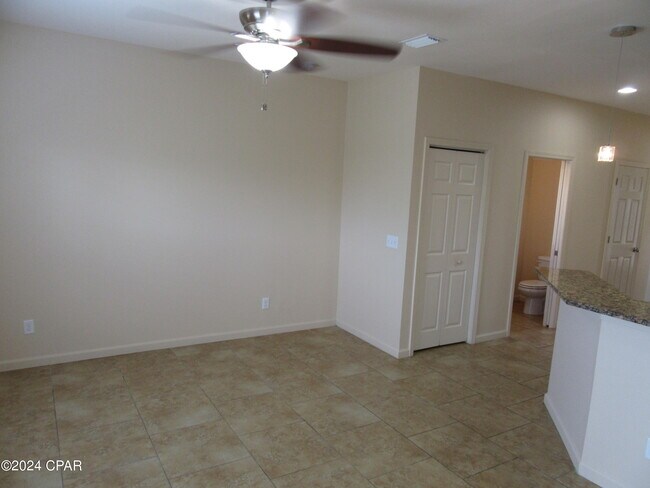 Photo - 2411 Astrid Ln