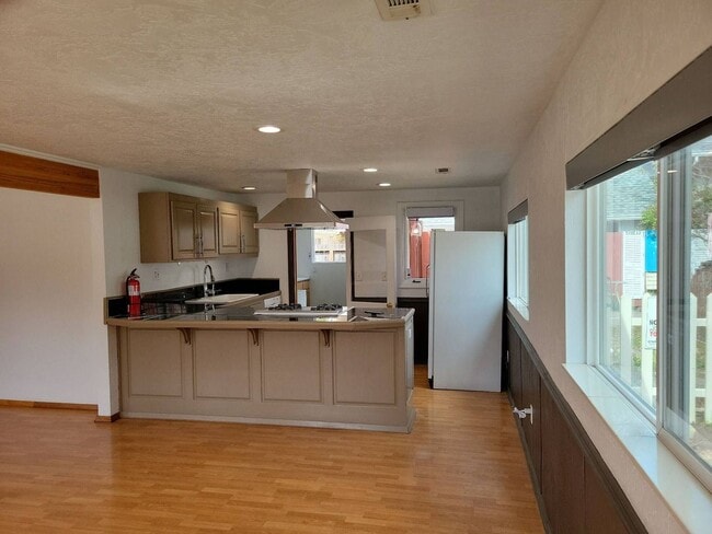Photo - Commercial Lease Opportunity – Jacksonville, Oregon
