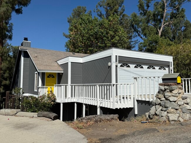 Building Photo - 4335 Morro Dr Rental