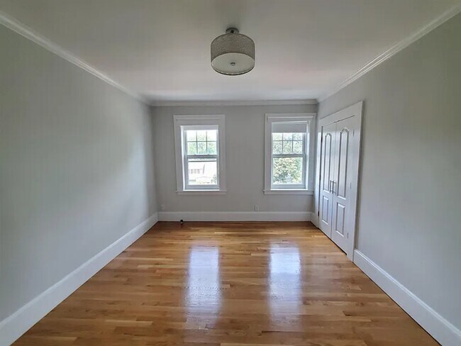 20-22-22 Concord Ave Unit 15