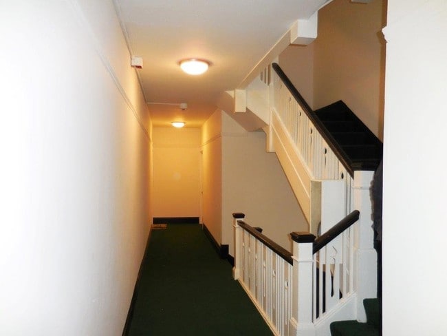 Photo - 390 29th Avenue