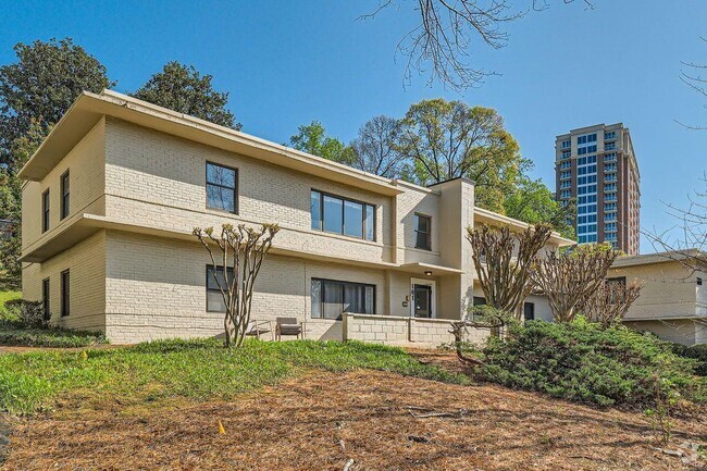 Building Photo - 101 Ardmore Pl NW Unit 2 Rental