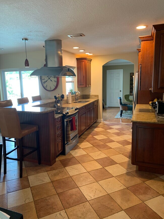 Photo - 16204 Parkside Dr House