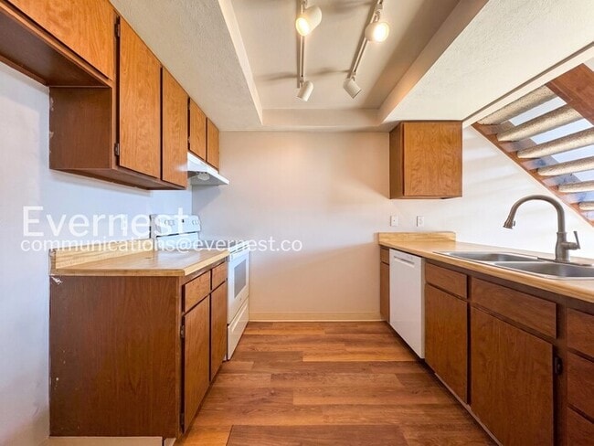 14282 E Tufts Pl Unit q9