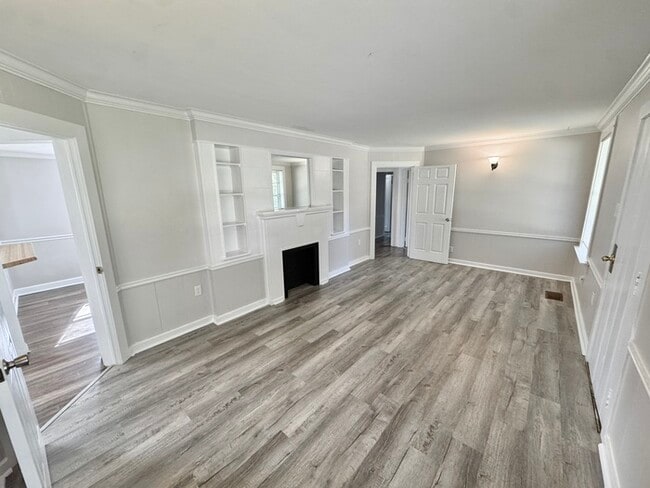 Photo - 1230 Garden Rd