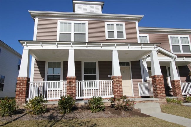 Photo - Riverview Village Townhomes