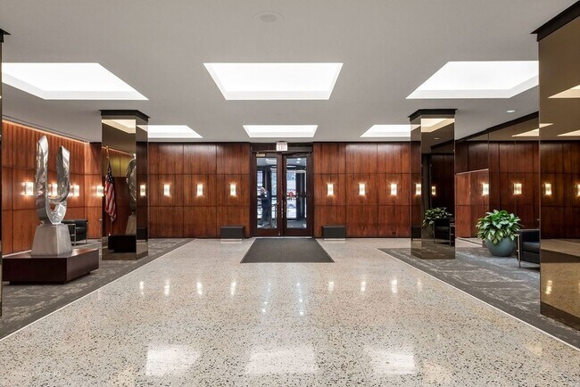 Photo - 535 N Michigan Ave Unit 2503